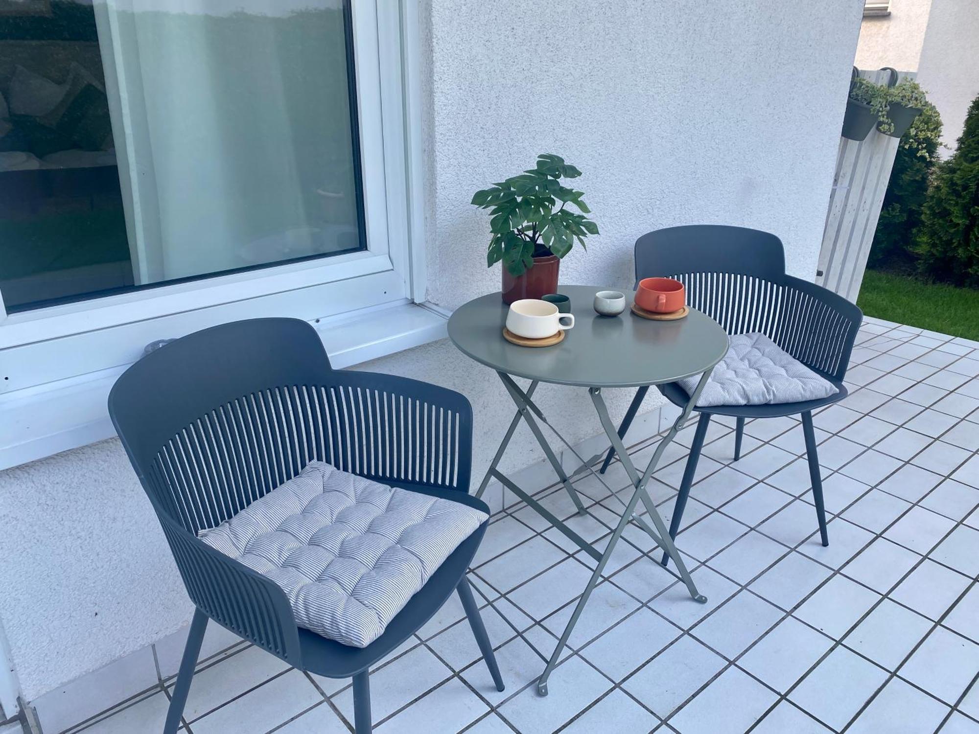 Moderne Wohnung Mit Terrasse & Parkplatz; Naehe Bwzk & Amazon Кобленц Экстерьер фото
