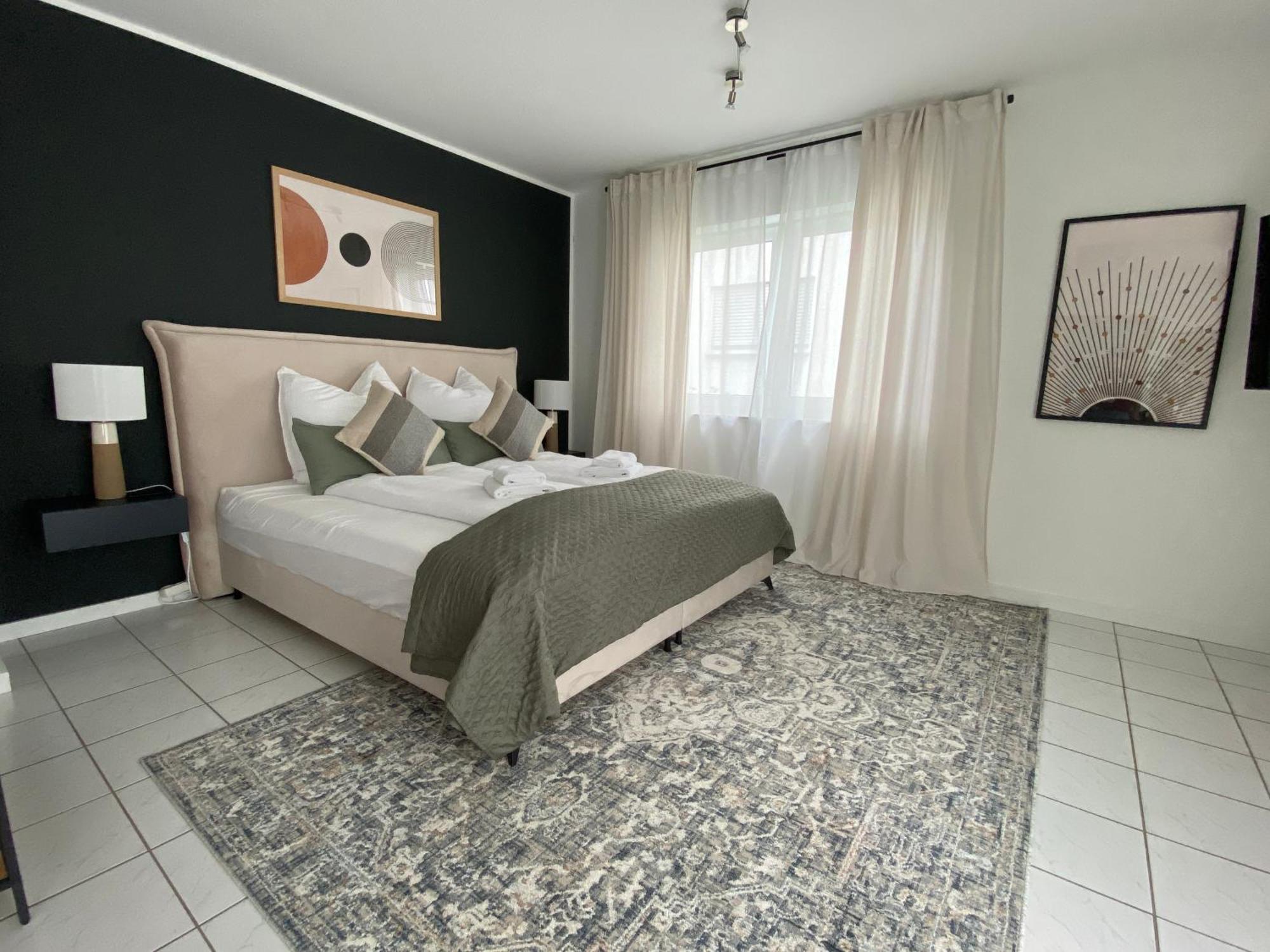 Moderne Wohnung Mit Terrasse & Parkplatz; Naehe Bwzk & Amazon Кобленц Экстерьер фото