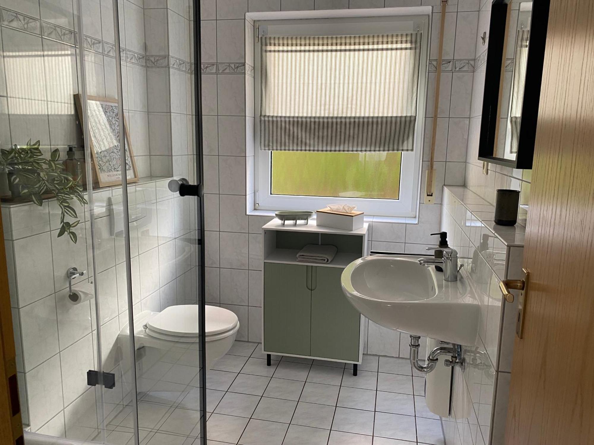 Moderne Wohnung Mit Terrasse & Parkplatz; Naehe Bwzk & Amazon Кобленц Экстерьер фото