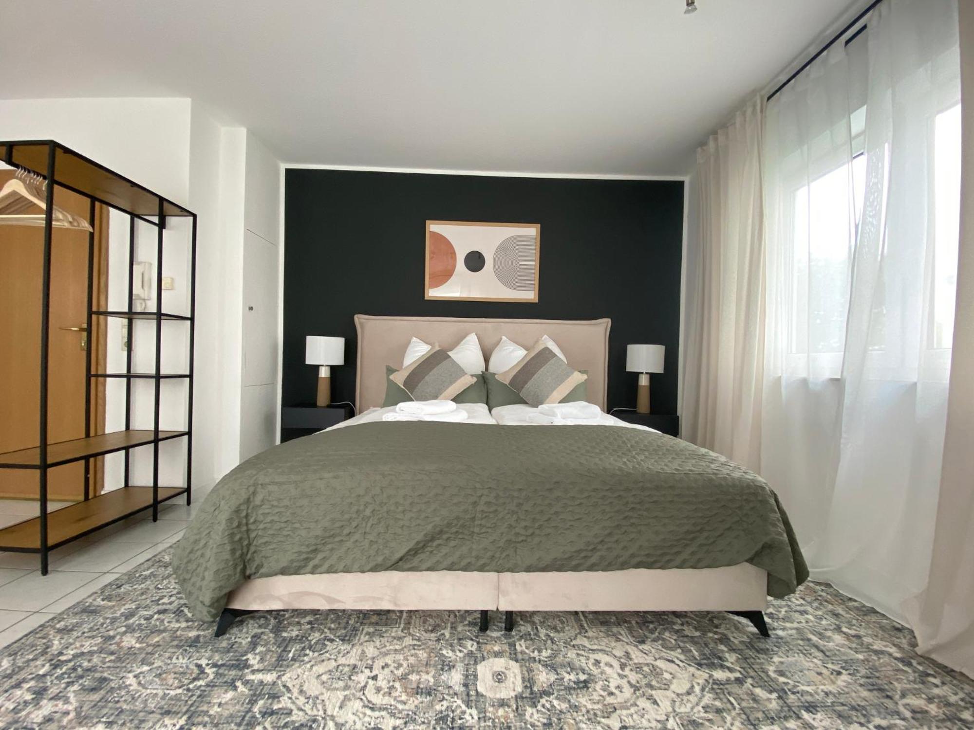 Moderne Wohnung Mit Terrasse & Parkplatz; Naehe Bwzk & Amazon Кобленц Экстерьер фото